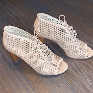 Excellent condition Via Spiga lace up booties